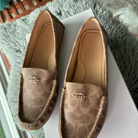 Coach loafers Marley Driver size 8 barely used in great condition - Picture 2 of 4